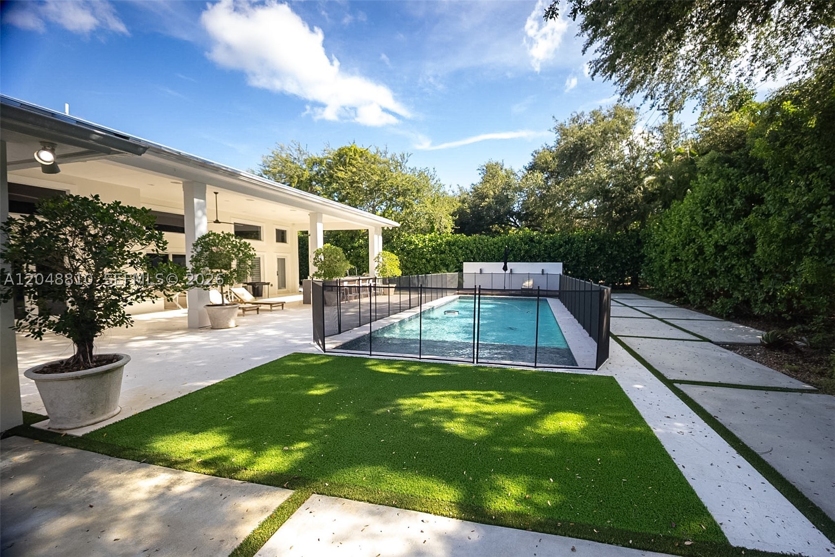 RIDGEWOOD - Residential