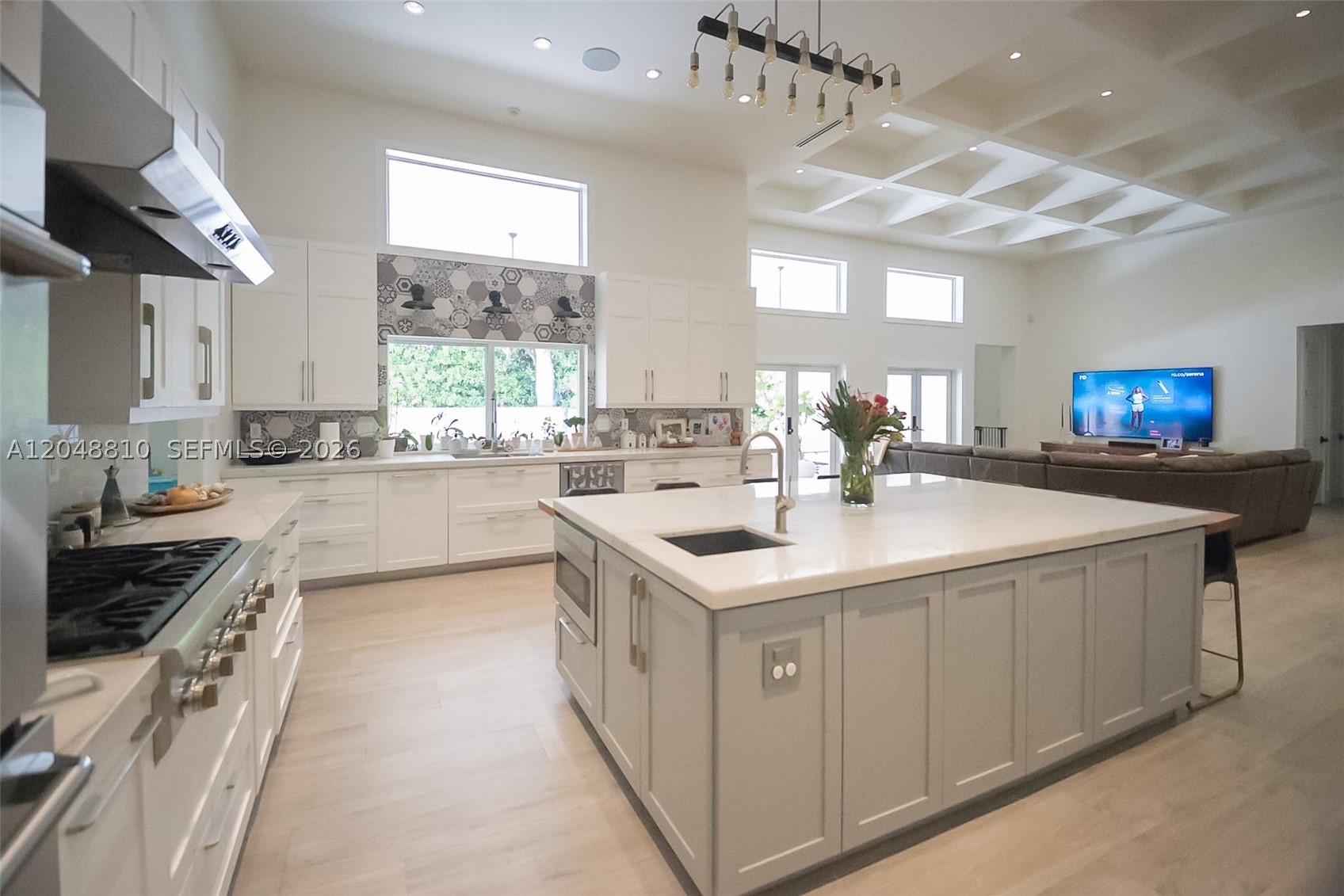 RIDGEWOOD - Residential