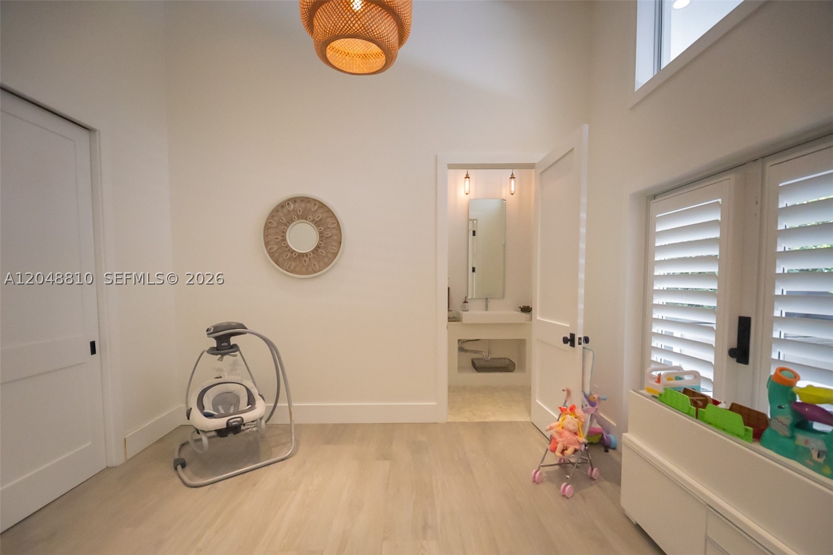 RIDGEWOOD - Residential