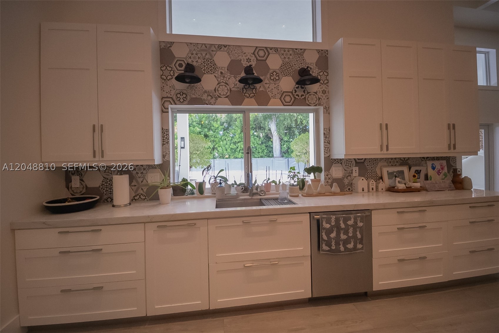 RIDGEWOOD - Residential