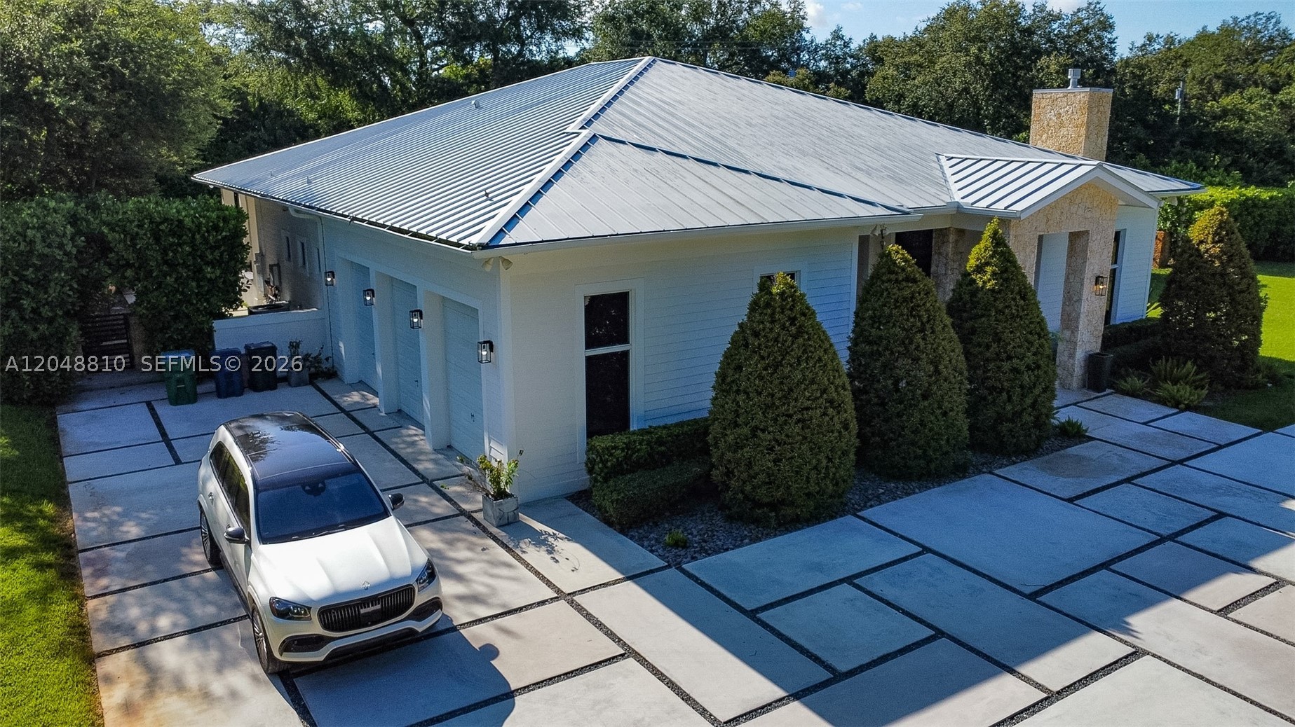 RIDGEWOOD - Residential