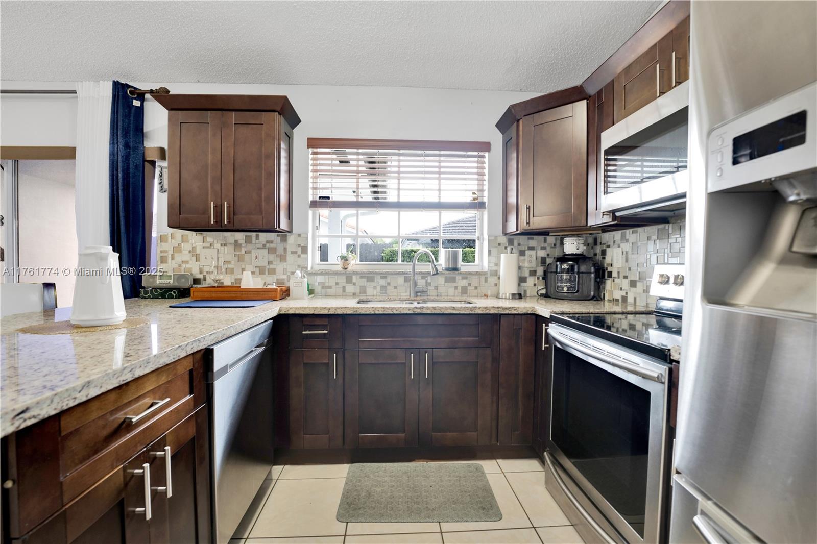 RICHMOND HOMES - Residential