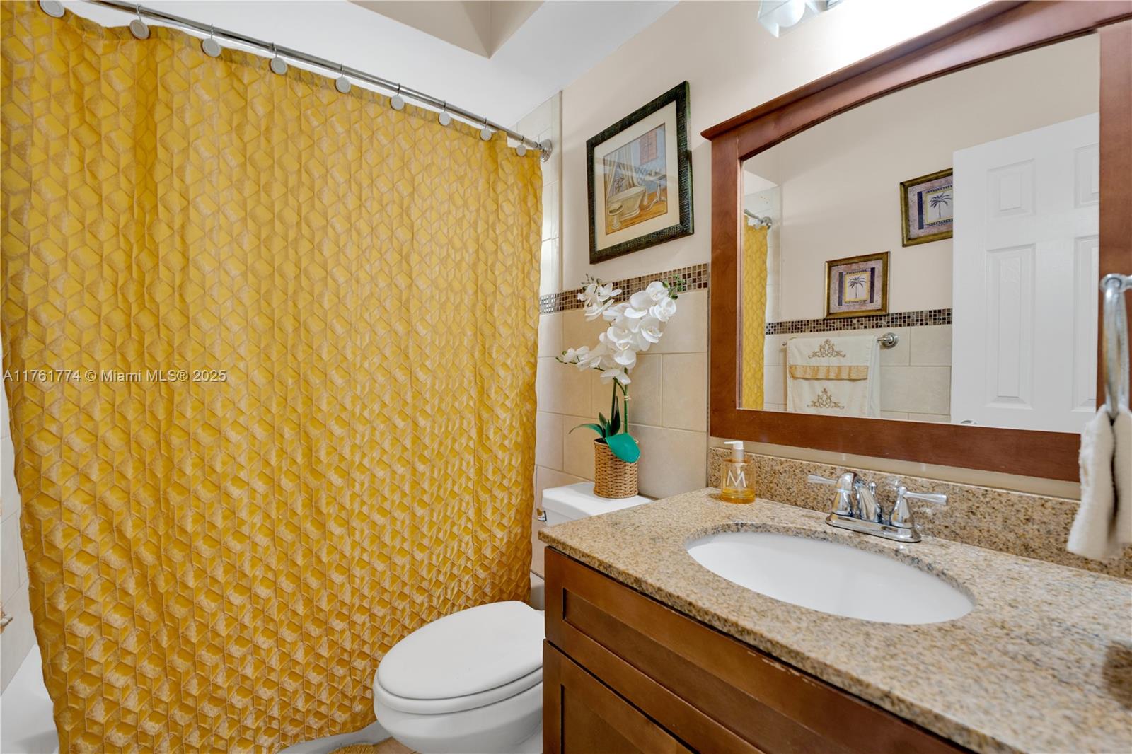 RICHMOND HOMES - Residential