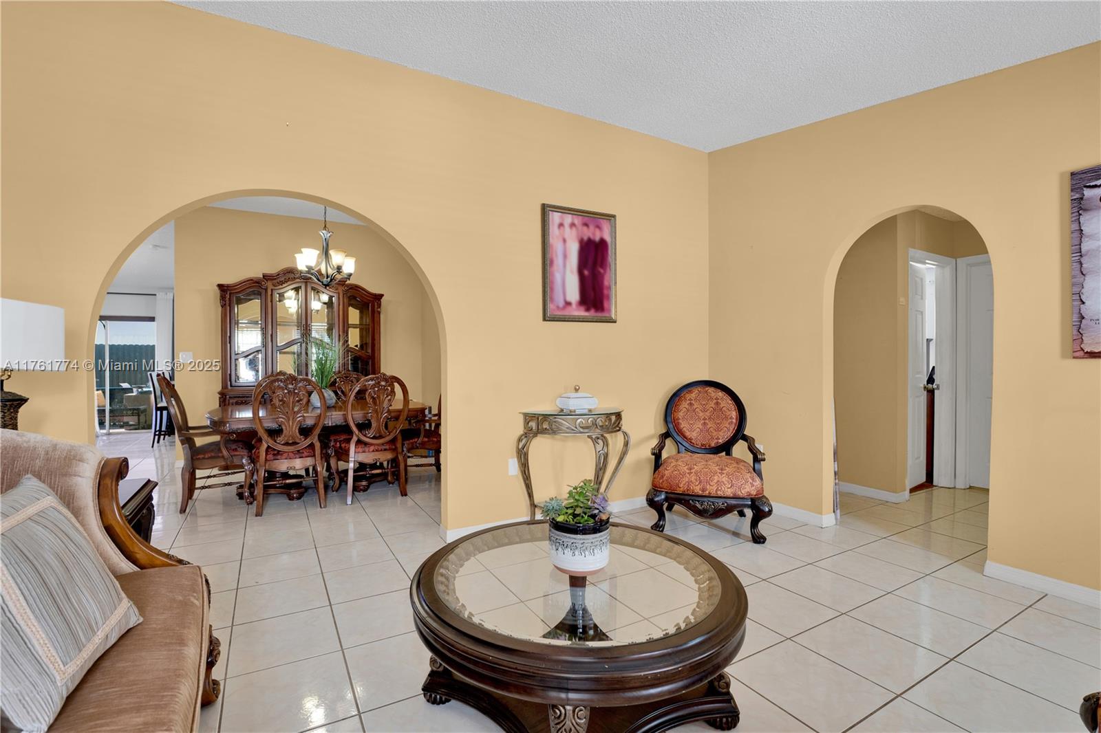 RICHMOND HOMES - Residential