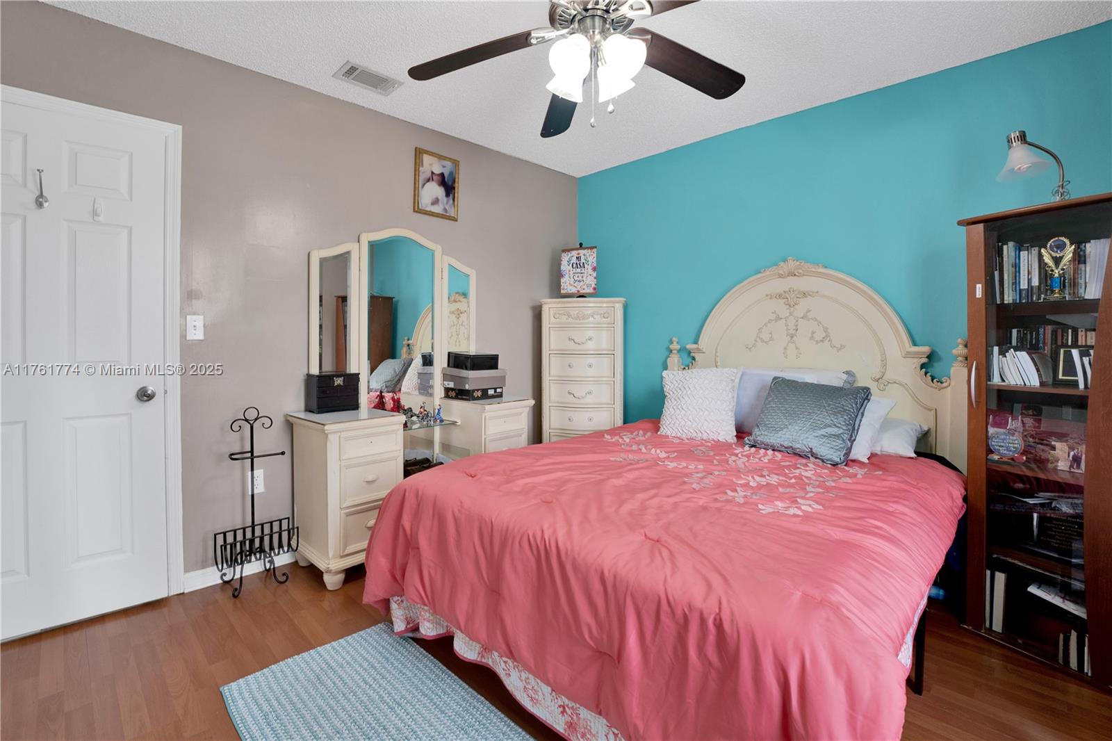 RICHMOND HOMES - Residential