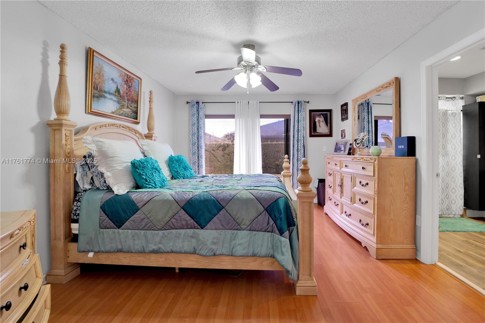 RICHMOND HOMES - Residential