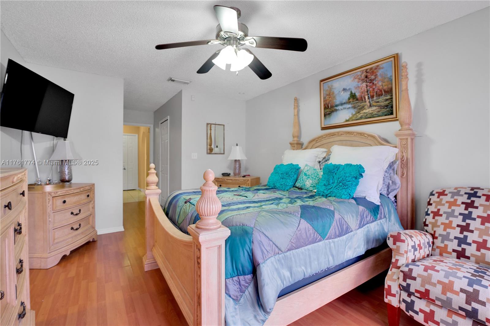 RICHMOND HOMES - Residential