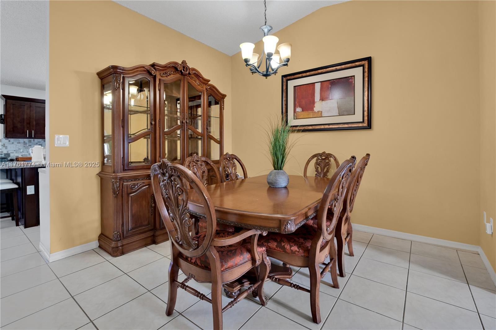 RICHMOND HOMES - Residential