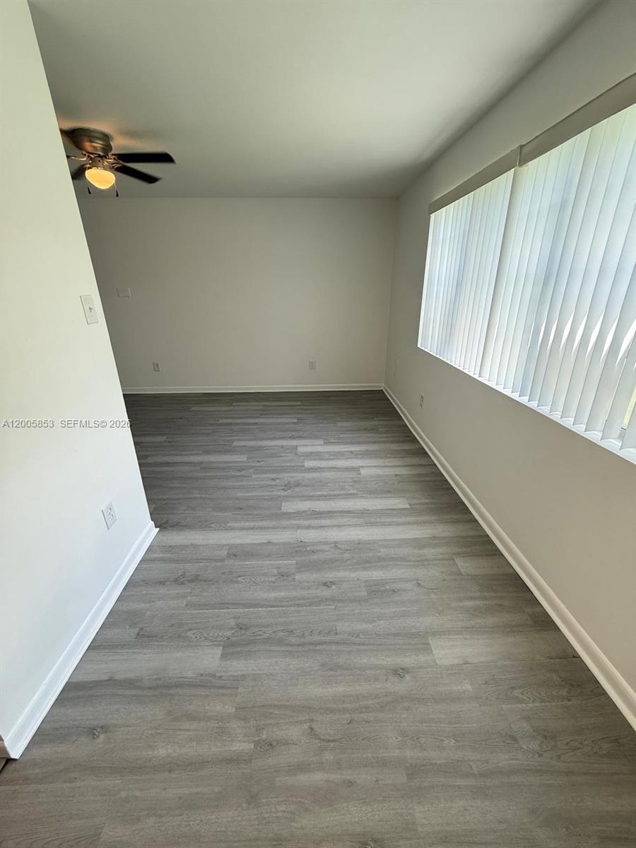 HAMMOCKS TRAILS CONDO - Residential
