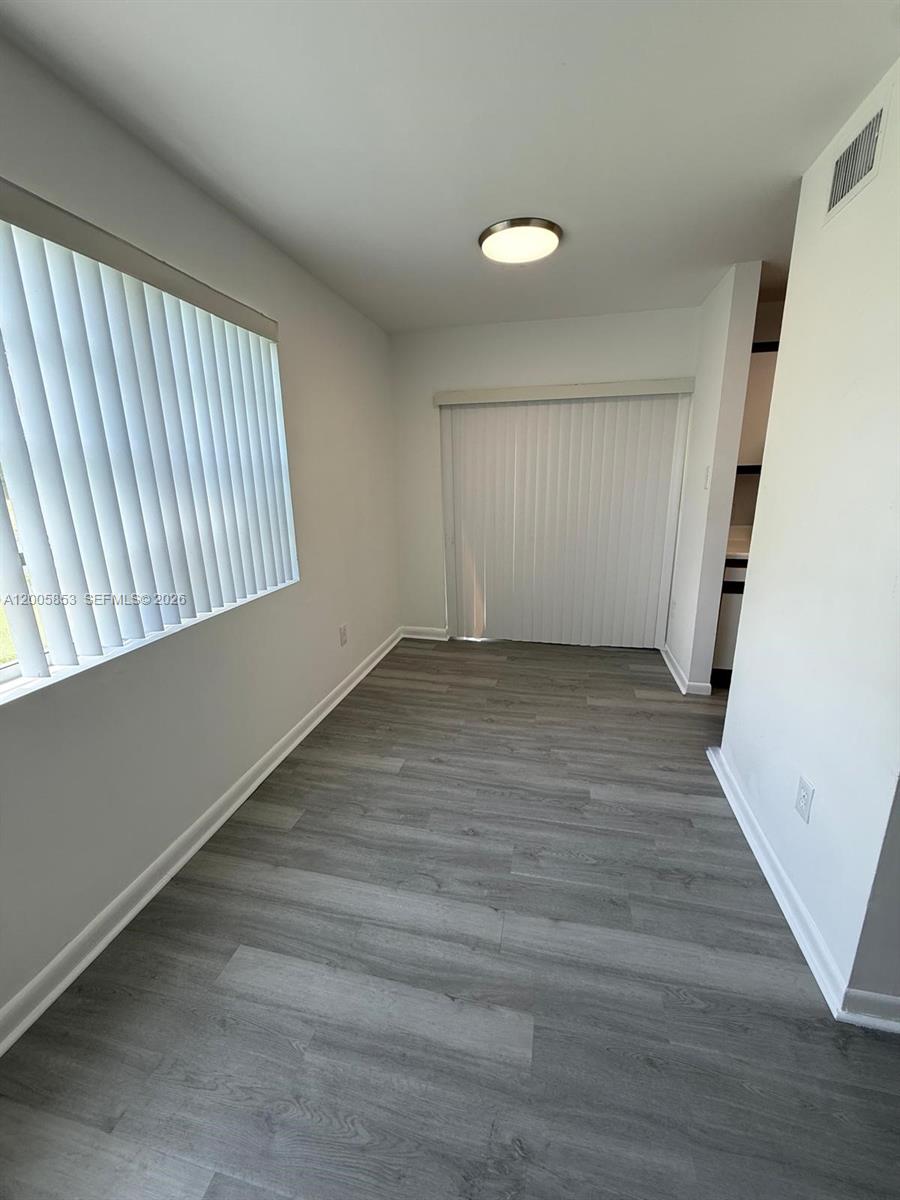 HAMMOCKS TRAILS CONDO - Residential