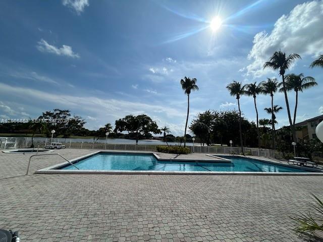 HAMMOCKS TRAILS CONDO - Residential