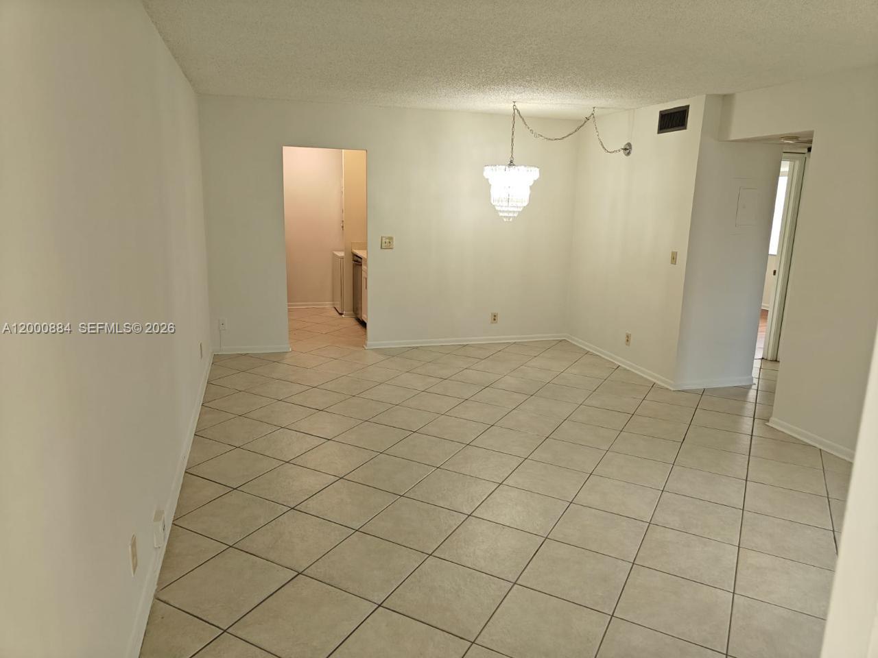 LAKEWOOD VILLAGE - Residential