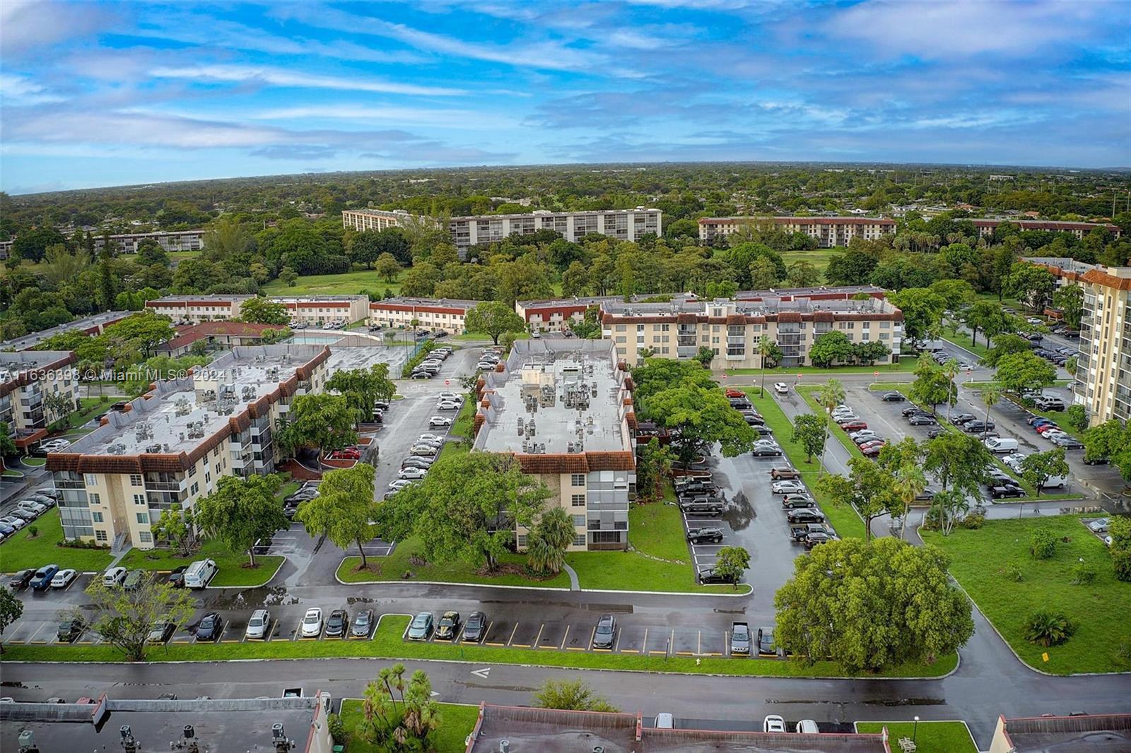 MANORS OF INVERRARY I-6 - Residential