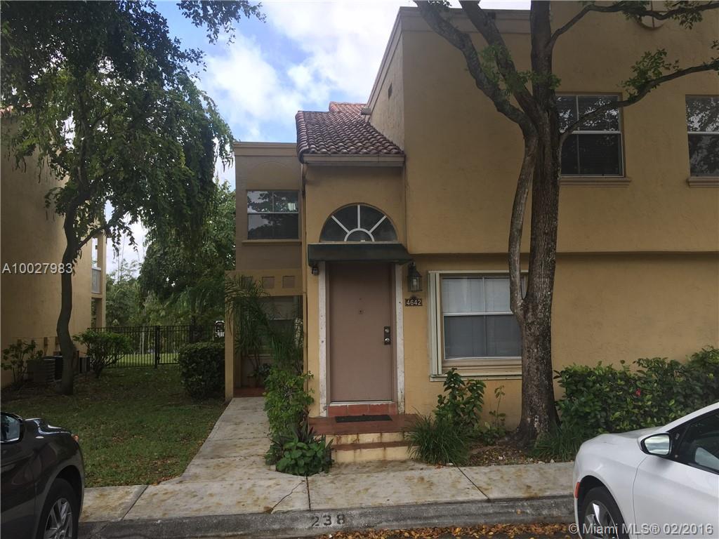 GORGEOUS 2 BEDROOM 2 BATH UNIT IN THE DESIRABLE THE GREENS AT DORAL IN THE HEART OF DORAL. UNIT REMODELED, GRANITE COUNTER TOP, SS APPLIANCES, WOOD CABINETS AND UPGRADED BATHROOMS.  GATED COMPLEX WITH POOL TENNIS COURTS, GYM AND CLUBHOUSE TO ENJOY.  WASHER AND DRYER IN UNIT.  FUNCTIONAL AND SPACIOUS COMPLETELY FURNISHED MOVE IN READY.  FABULOUS UNIT