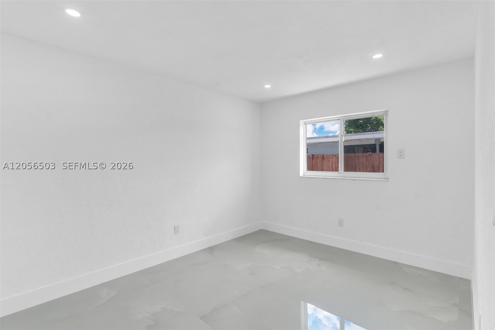 CAROL CITY GARDENS 2ND AD - Residential