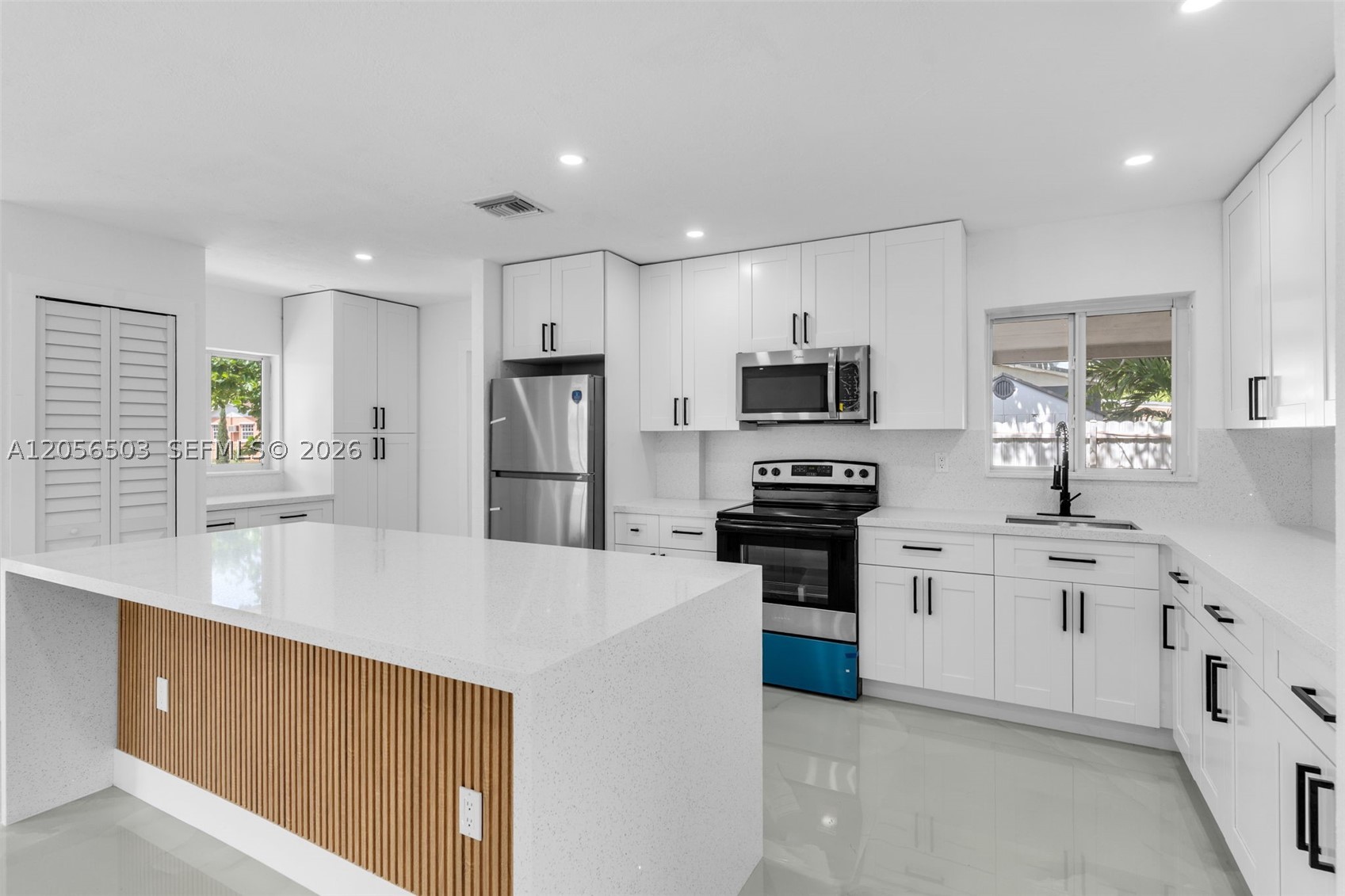 CAROL CITY GARDENS 2ND AD - Residential