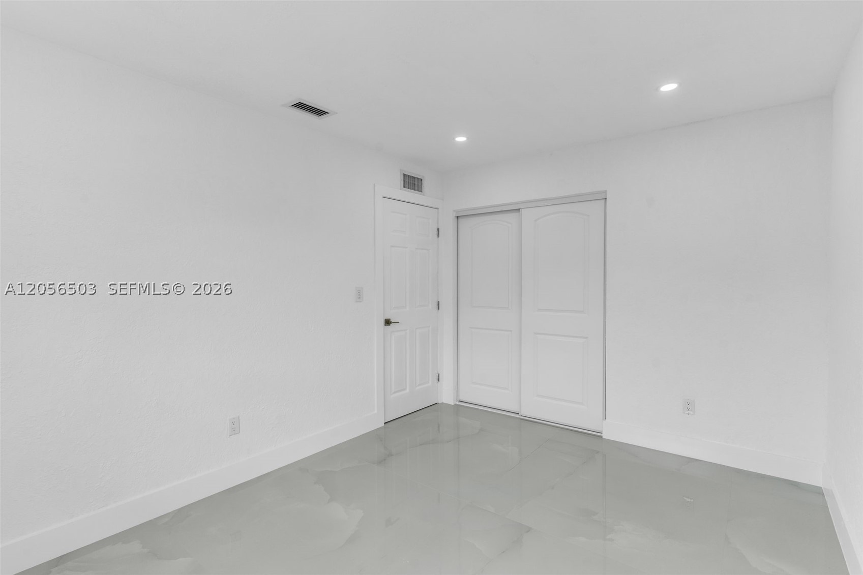 CAROL CITY GARDENS 2ND AD - Residential