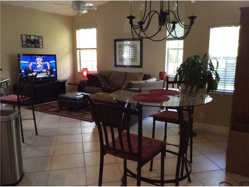 GRENADIER ESTATES 124-7 B - Residential