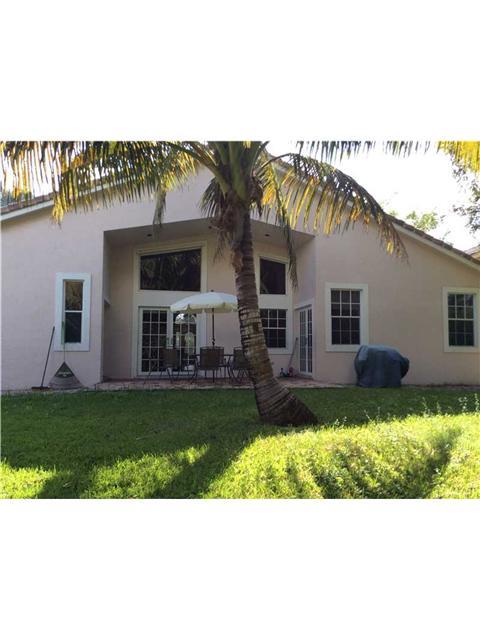 GRENADIER ESTATES 124-7 B - Residential