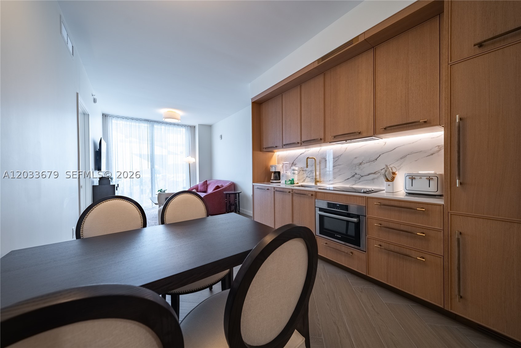 NOMAD WYNWOOD RESIDENCES - Residential