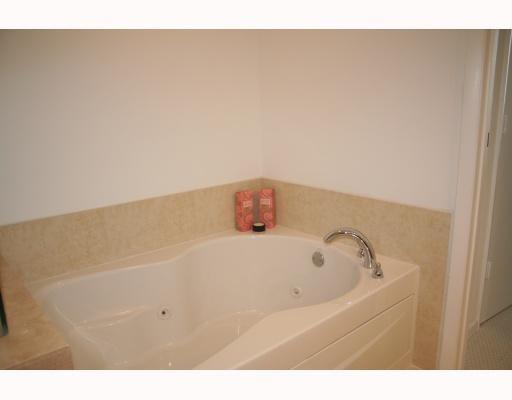 50 BISCAYNE CONDO - Residential Lease