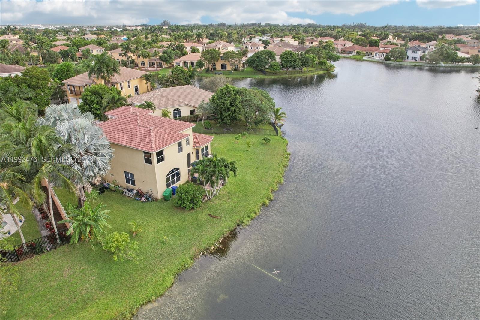 POD 7 AT MONARCH LAKES - Residential