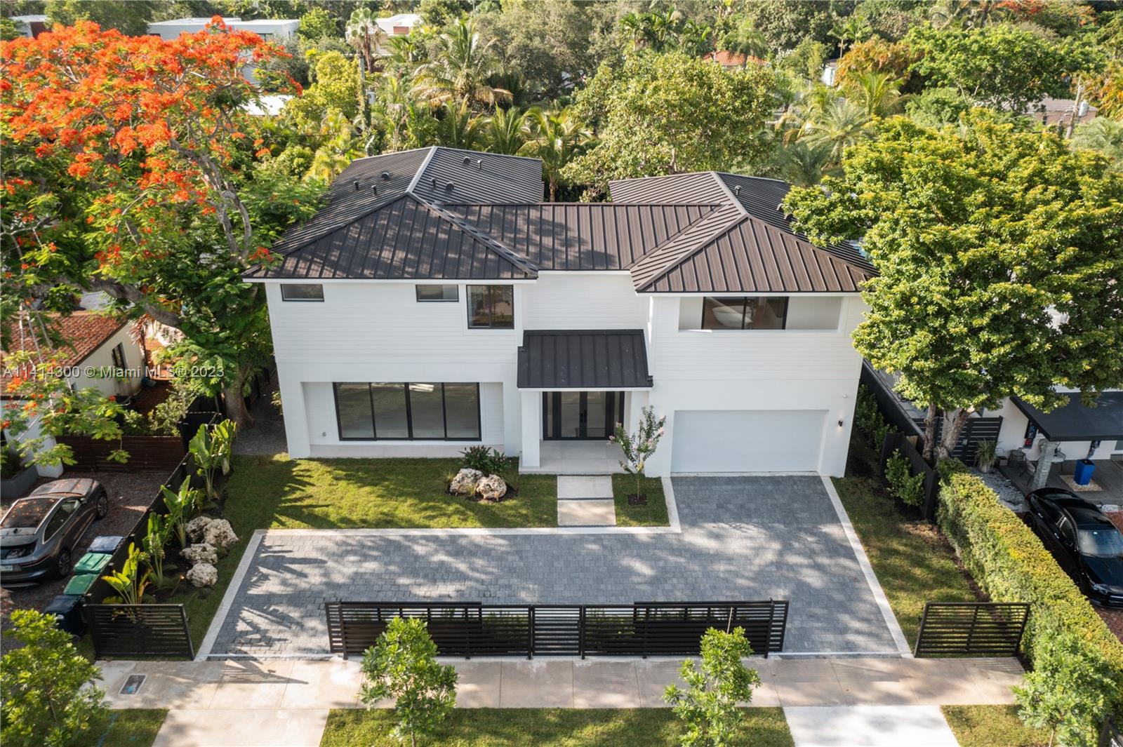 GROVES EXTENSION - Residential