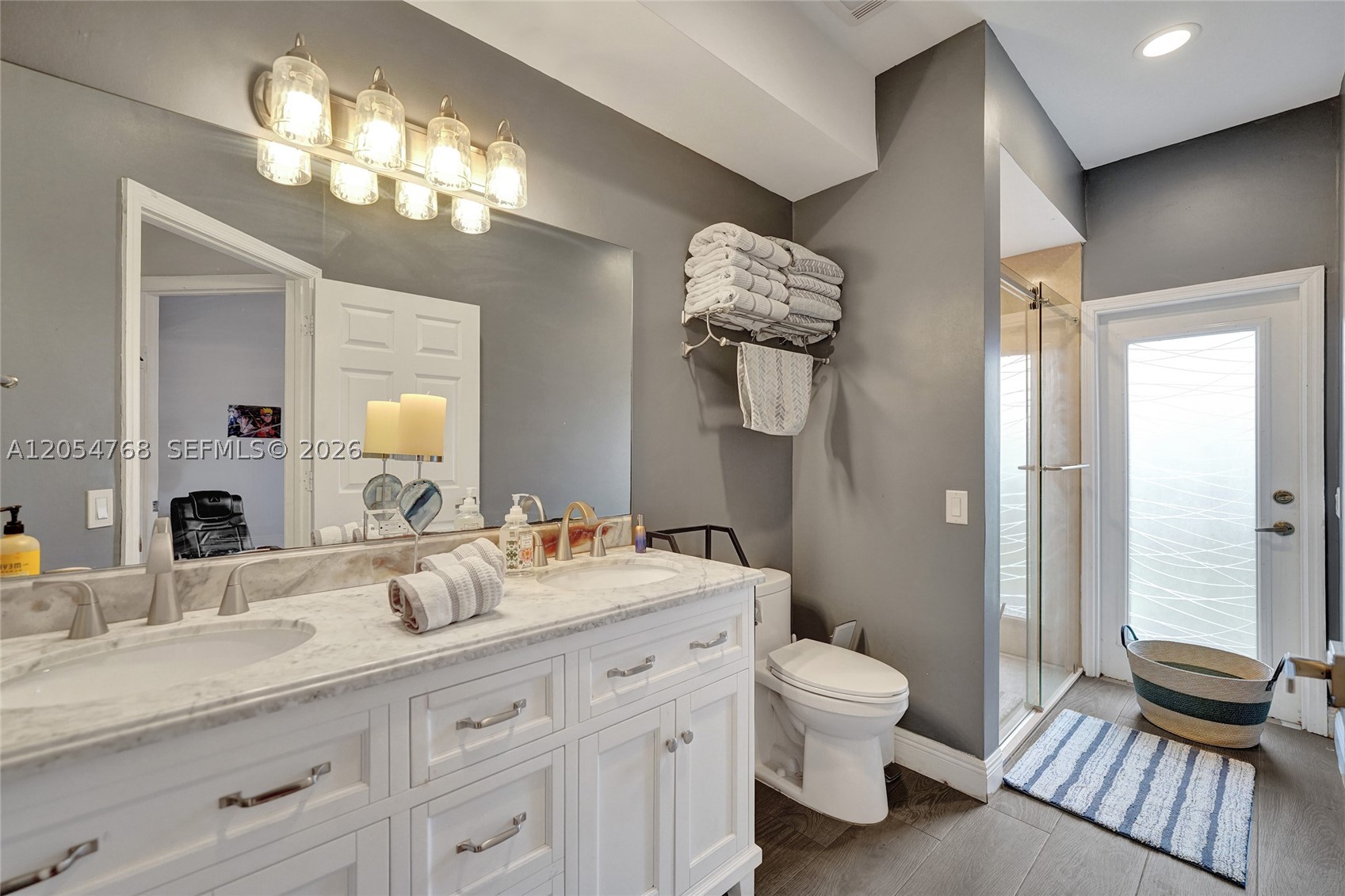 STONERIDGE LAKE ESTATES P - Residential
