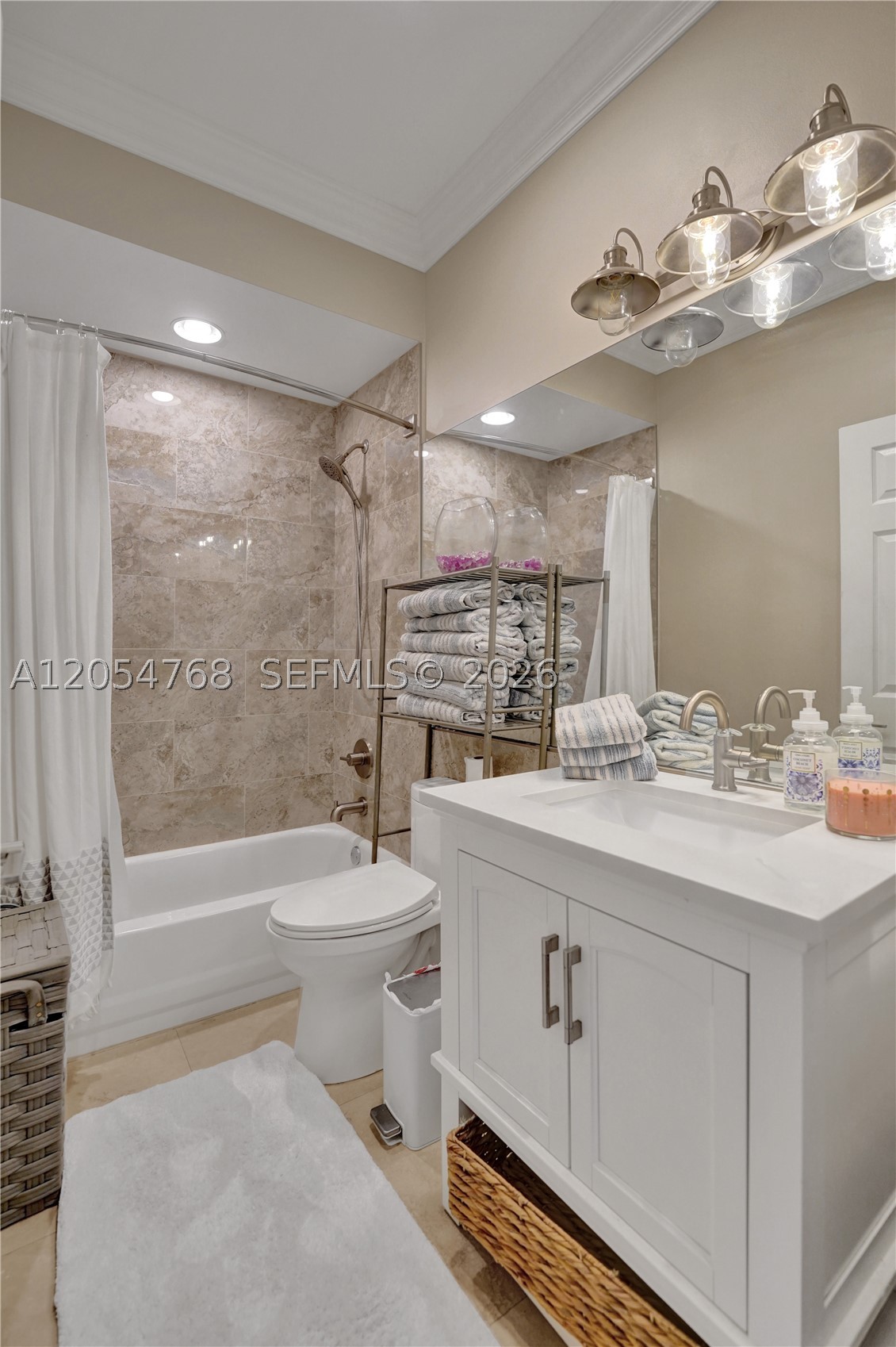 STONERIDGE LAKE ESTATES P - Residential
