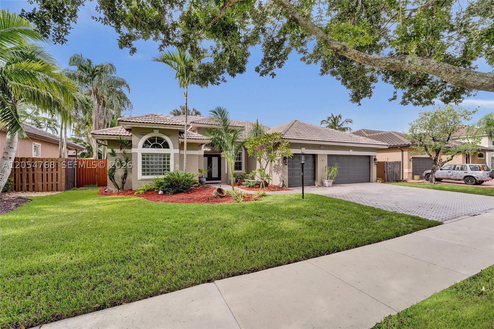 STONERIDGE LAKE ESTATES P - Residential