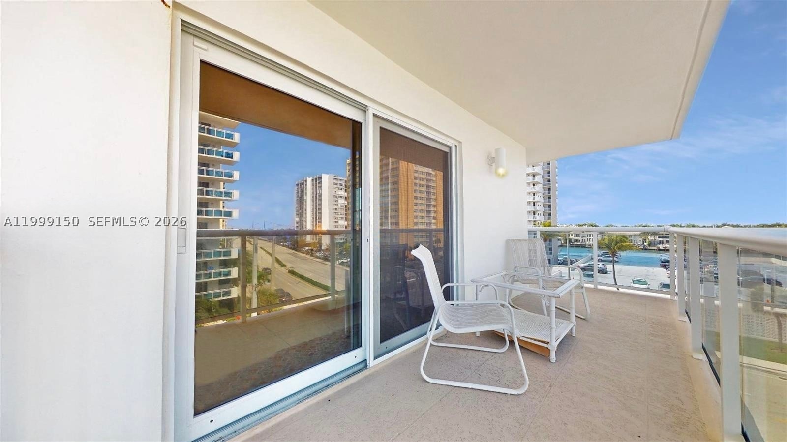 HYDE PARK TOWERS CONDO - Residential