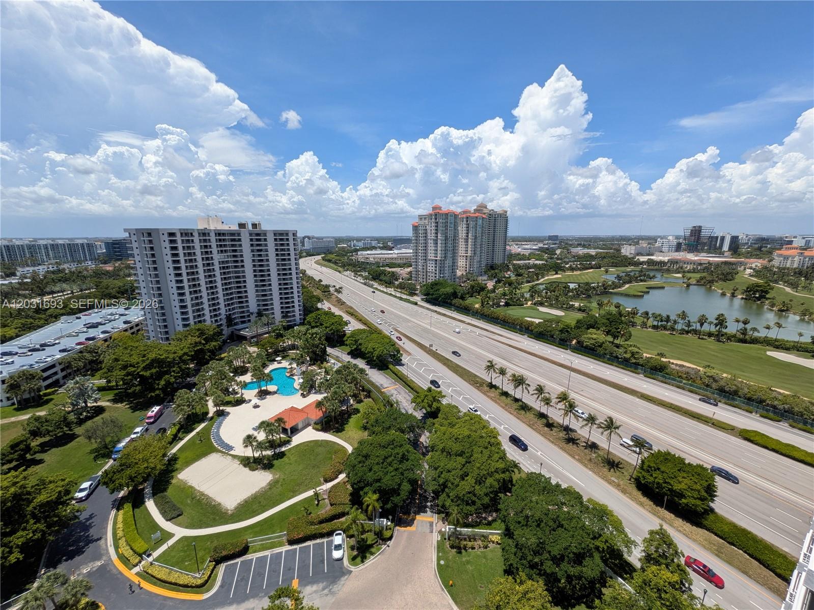PARC CENTRAL AVENTURA EAS - Residential Lease