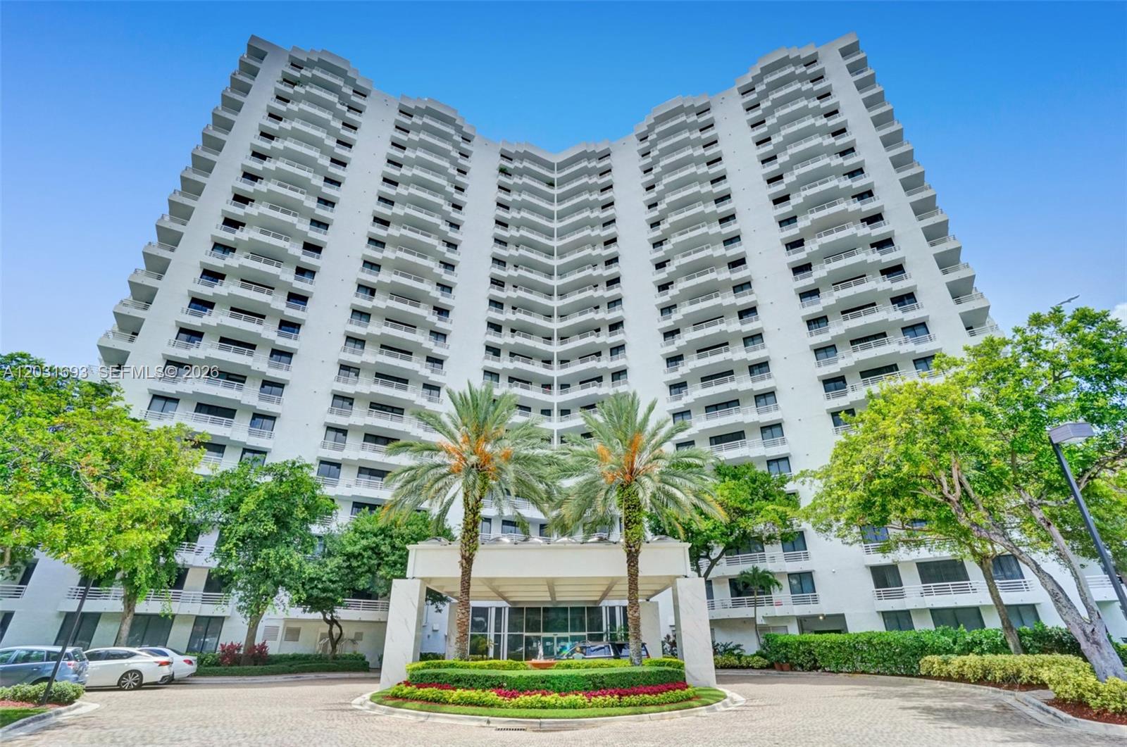GORGEOUS FULLY RENOVATED UNIT! 1 BED + DEN / 2 BATHS with stunning views. Beautifully furnished and move-in ready. Enjoy resort-style amenities including two pools, gym, and 24-hour valet parking. Prime location less than 5 minutes from the beach and Aventura Mall.