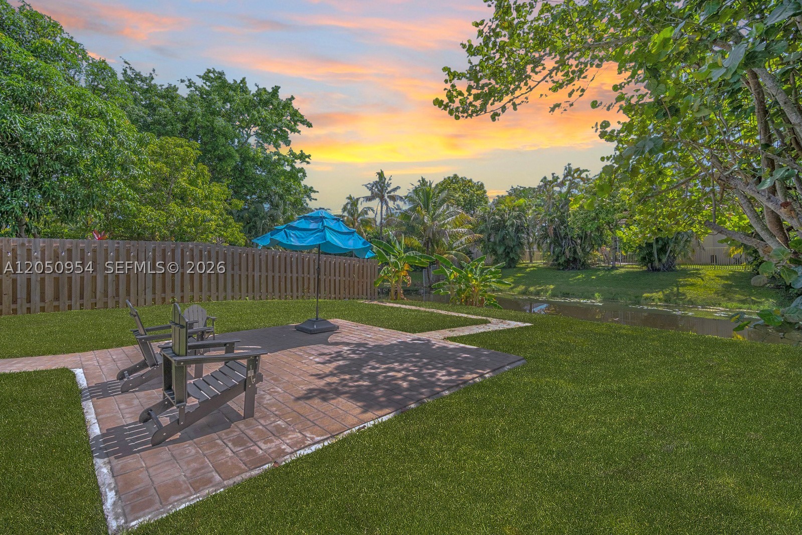 WOODS OF ROLLING HILLS - Residential