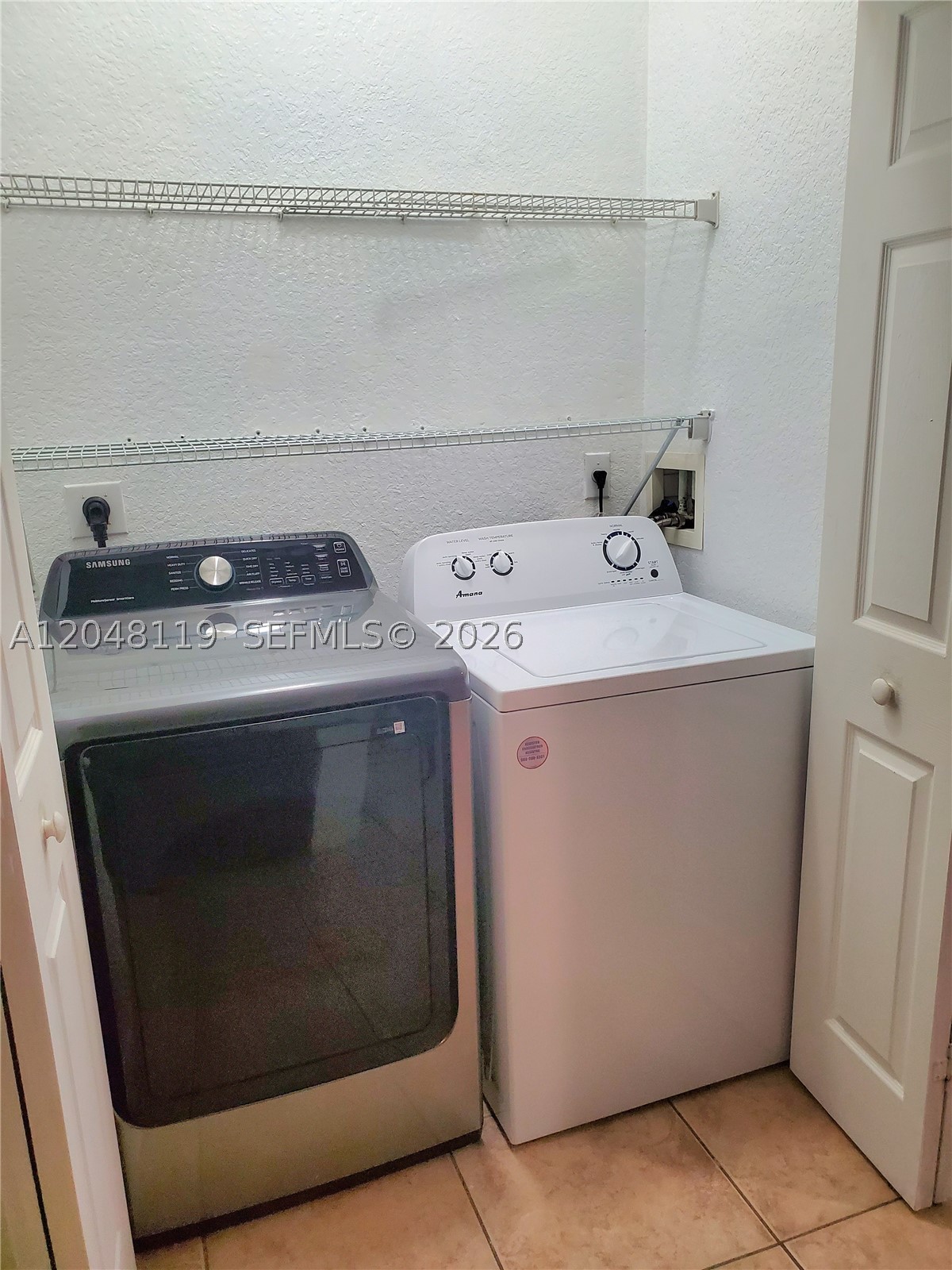 KINGS POINT COMMERCIAL PA - Residential Lease