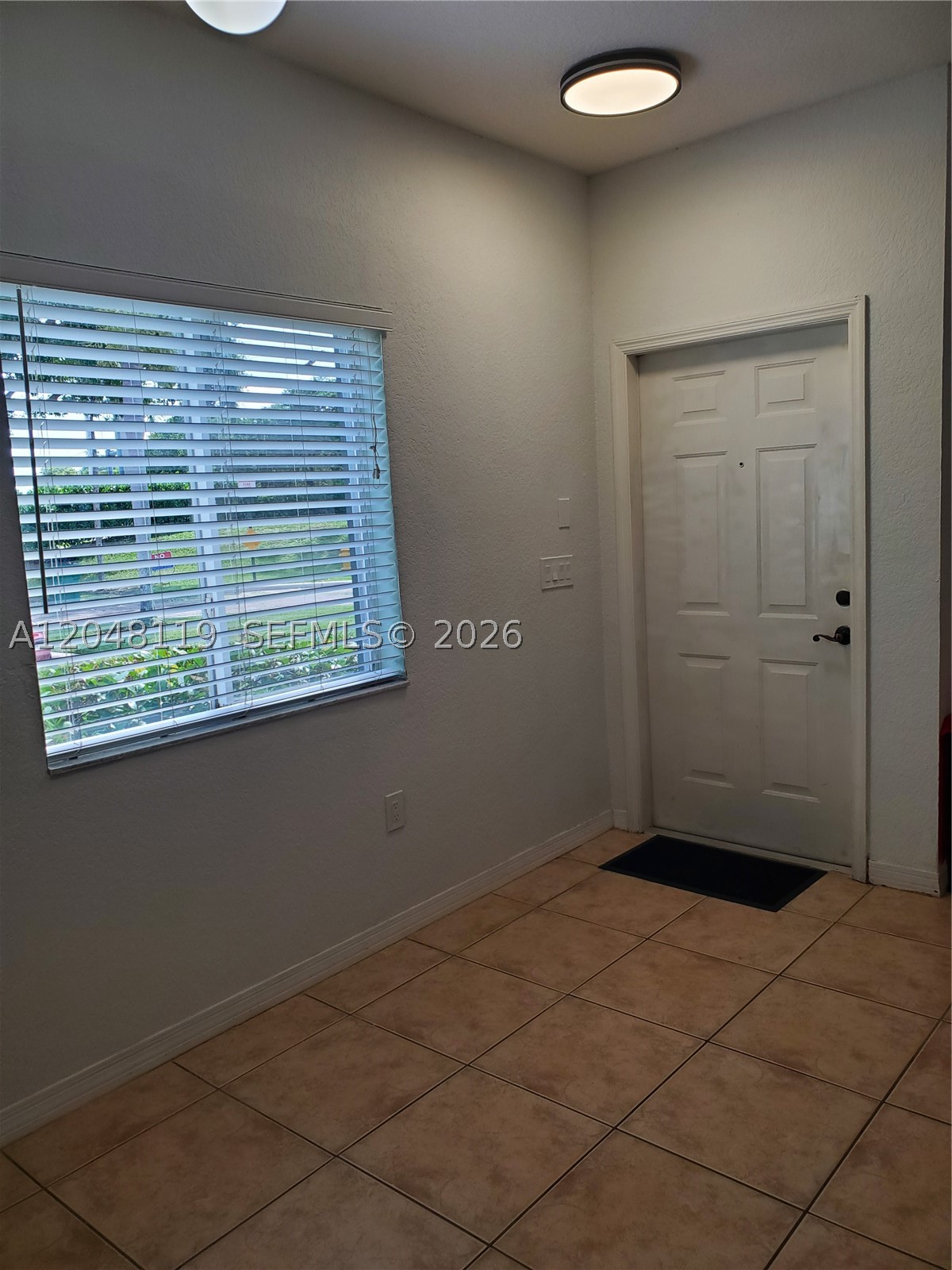 KINGS POINT COMMERCIAL PA - Residential Lease