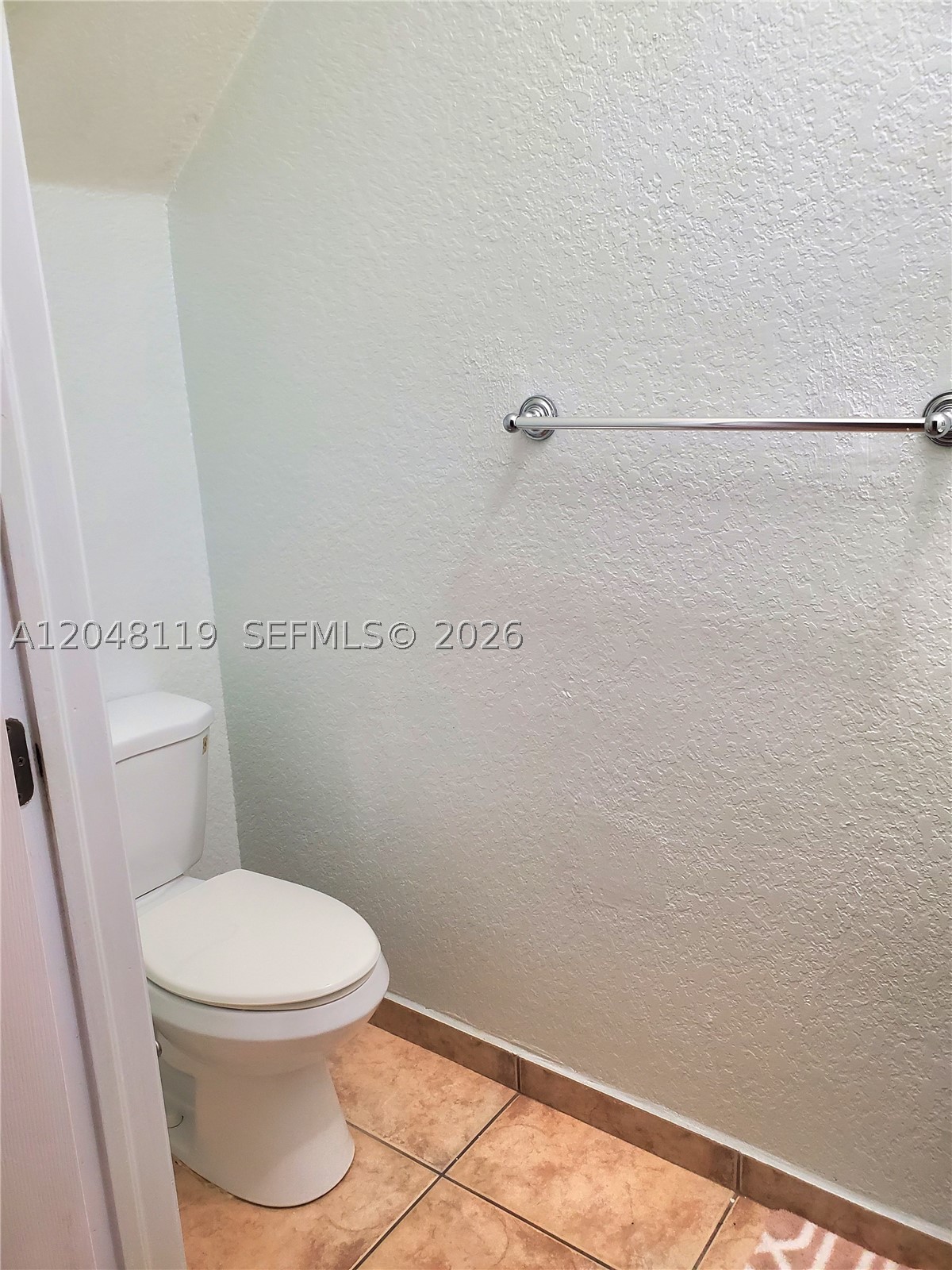 KINGS POINT COMMERCIAL PA - Residential Lease