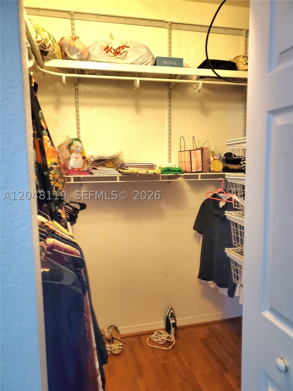 KINGS POINT COMMERCIAL PA - Residential Lease