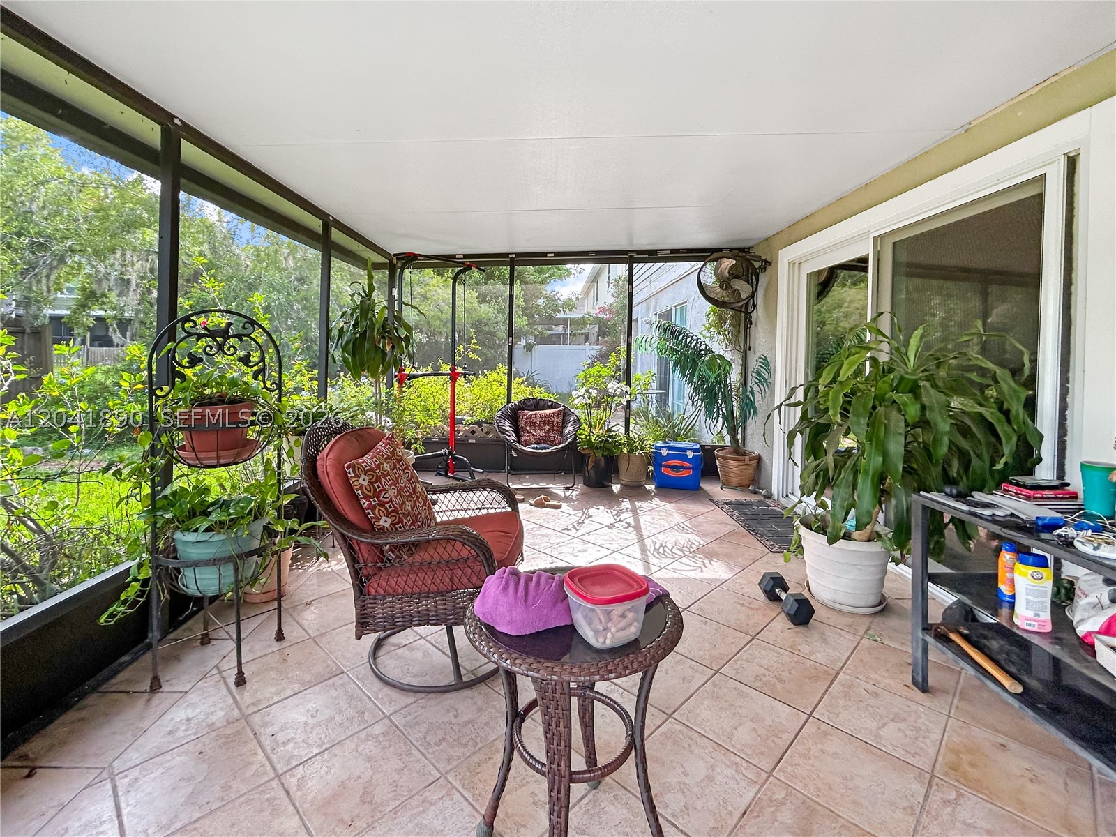 LE CLARE SHORES - Residential