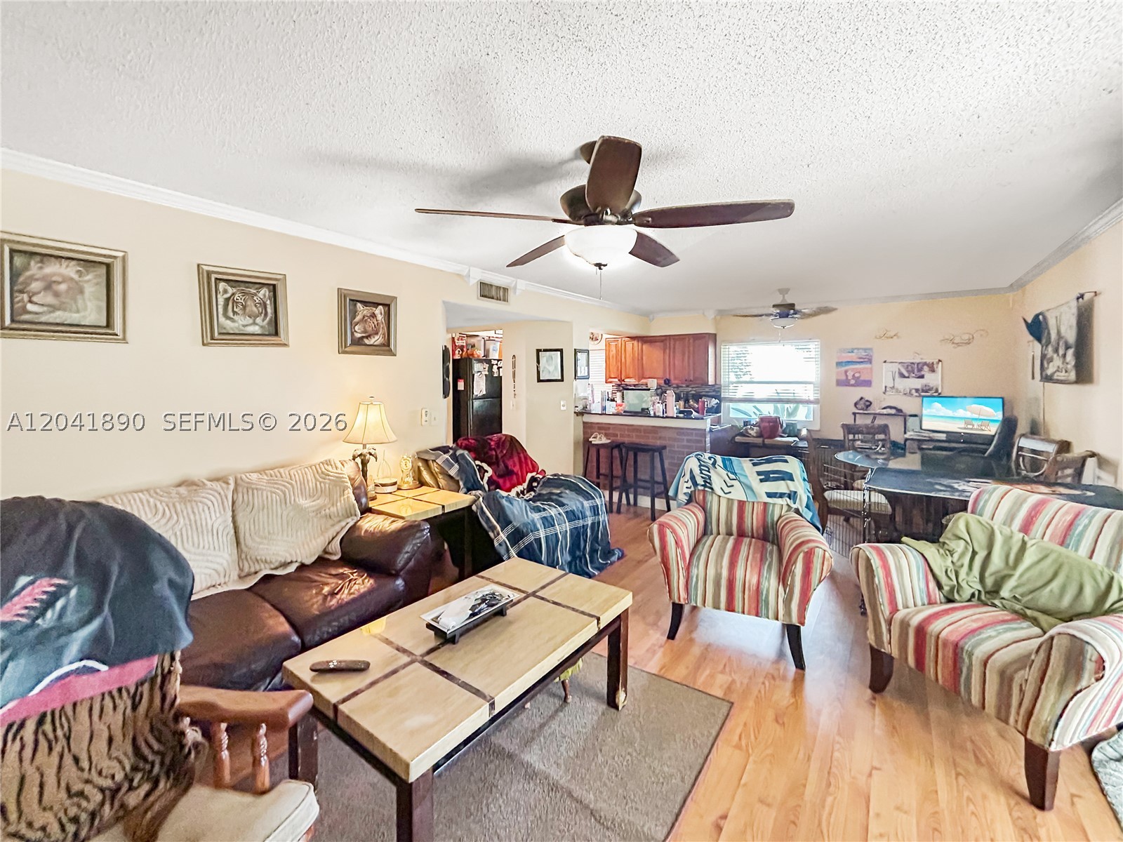 LE CLARE SHORES - Residential