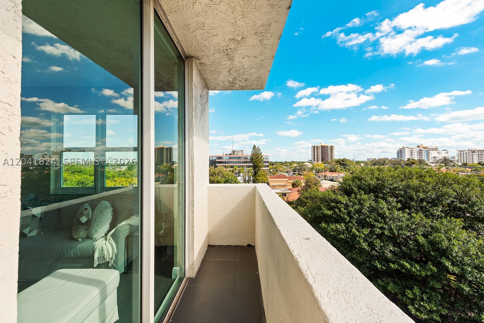 THE ASTON CONDO - Residential Lease