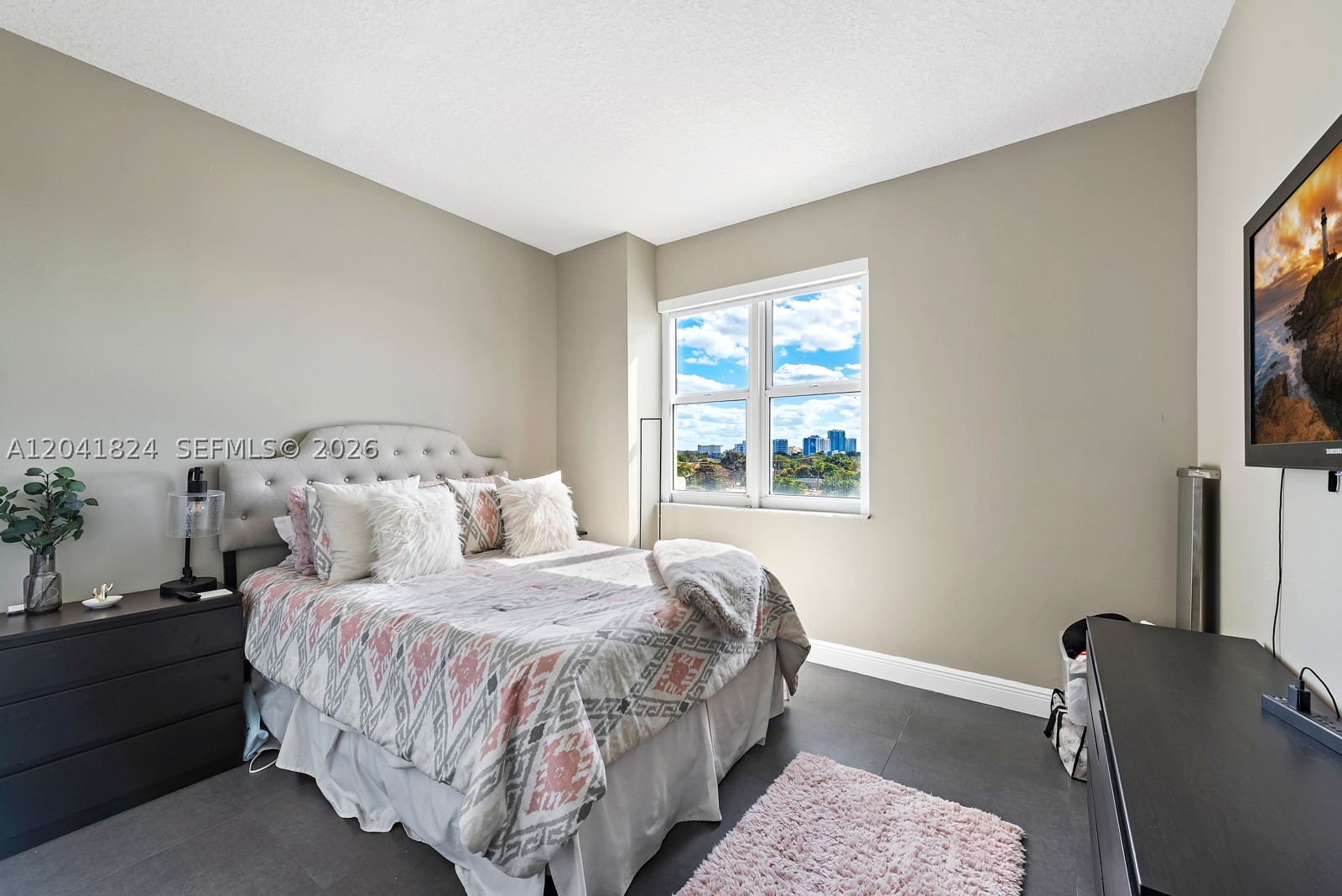 THE ASTON CONDO - Residential Lease