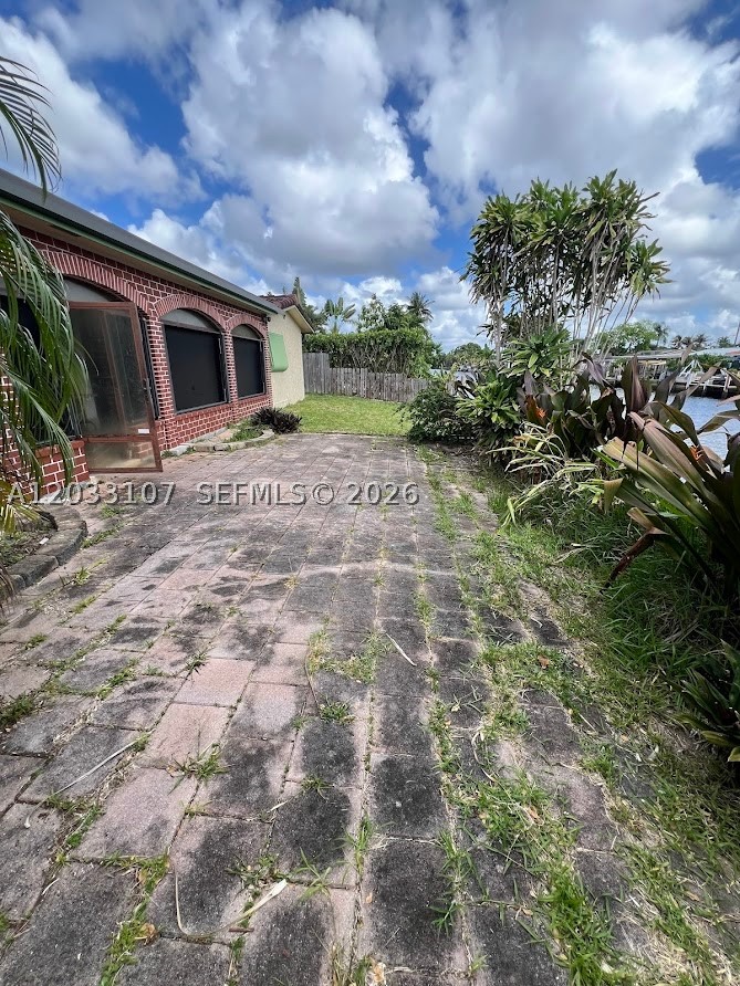 ROYAL PALM ACRES THIRD SE - Residential
