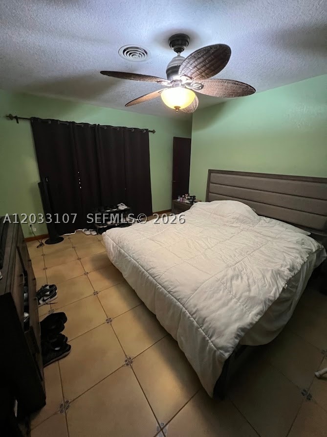 ROYAL PALM ACRES THIRD SE - Residential