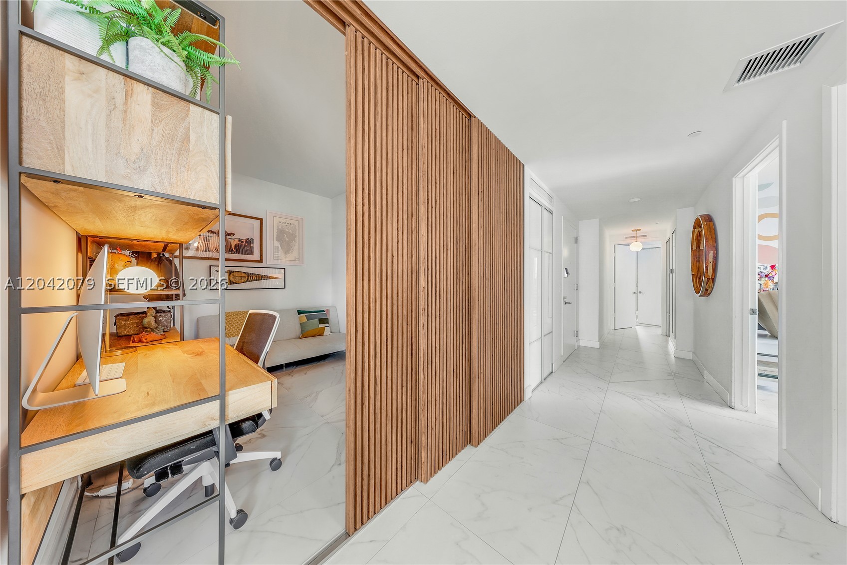 ICON BAY CONDO - Residential
