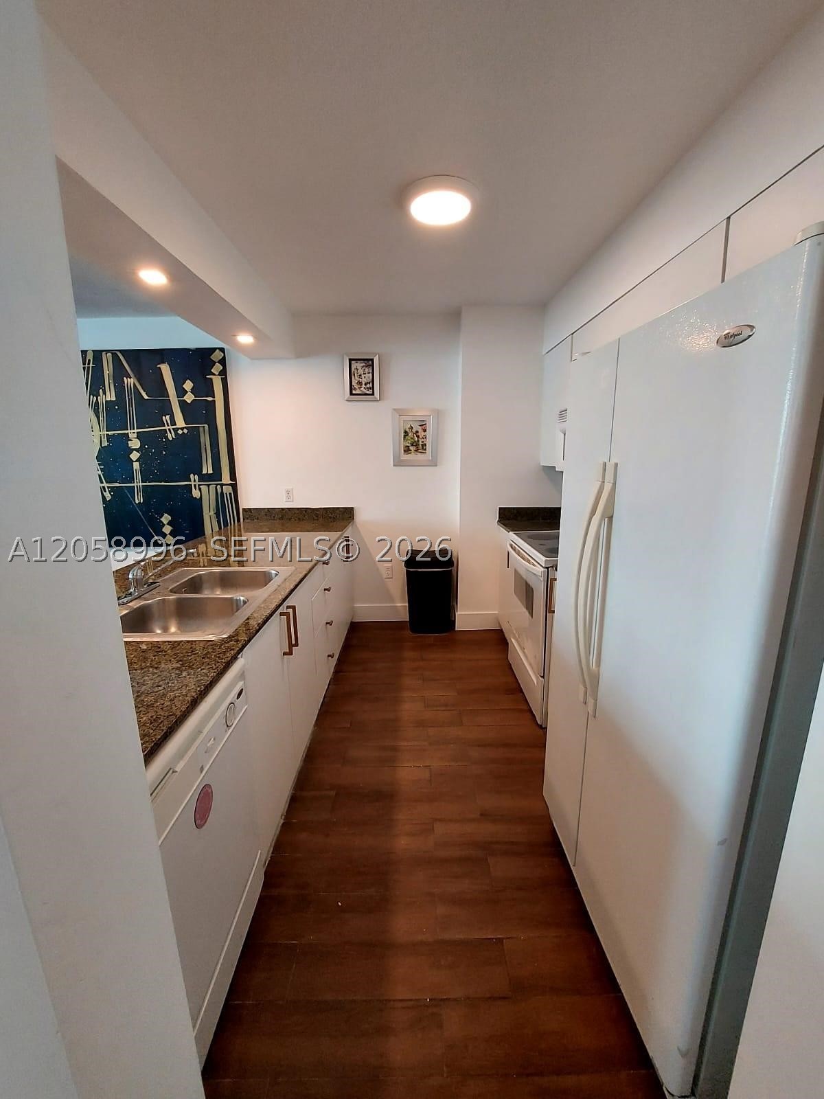 THE CLUB AT BRICKELL BAY - Residential