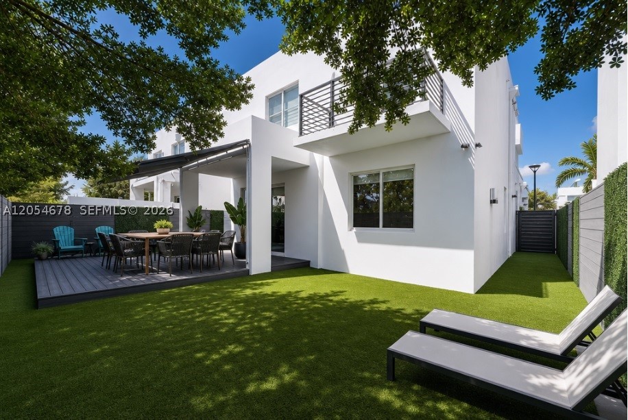 DORAL PALMS SOUTH - Residential