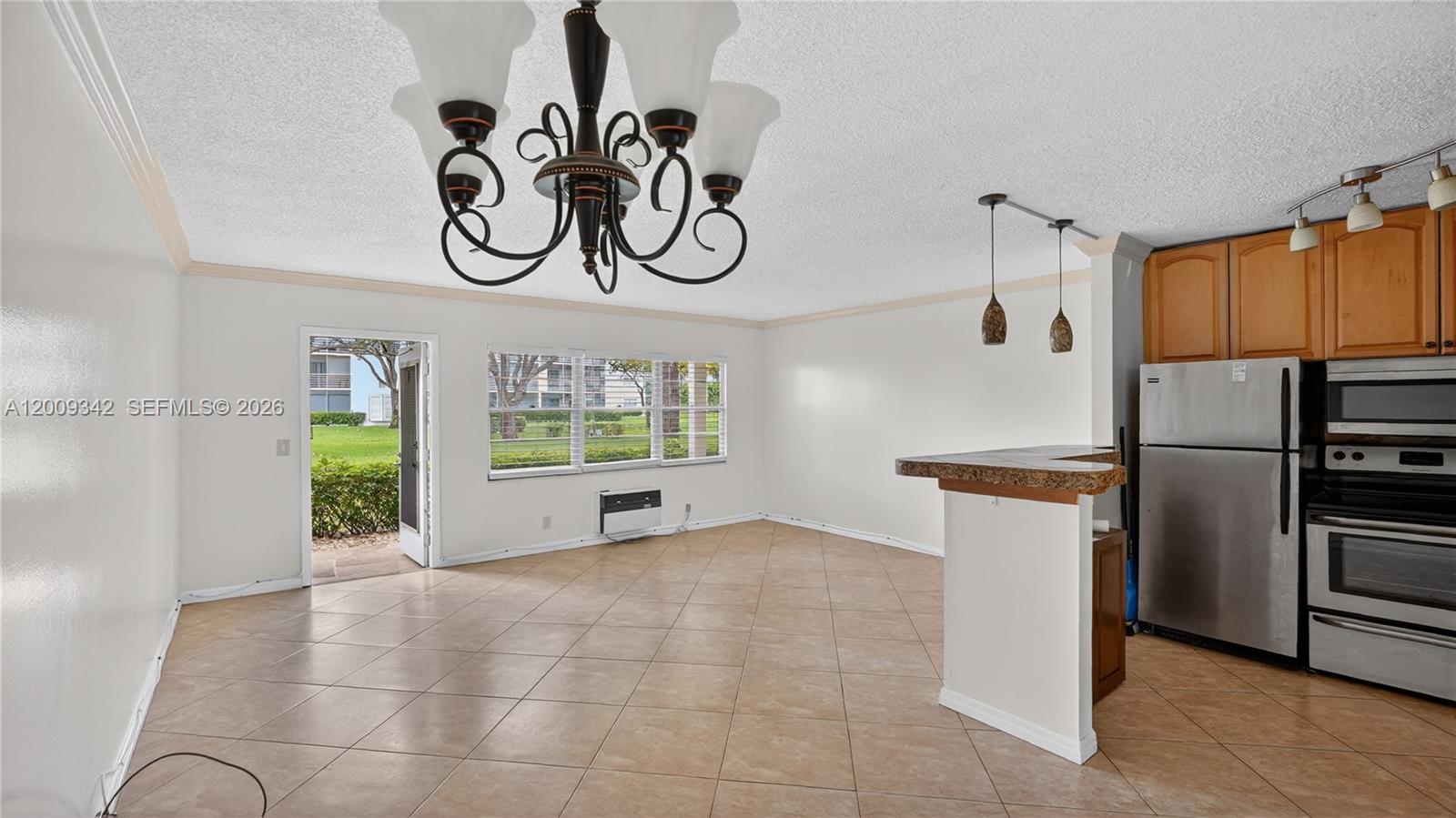 MANSFIELD AT CENTURY VILL - Residential