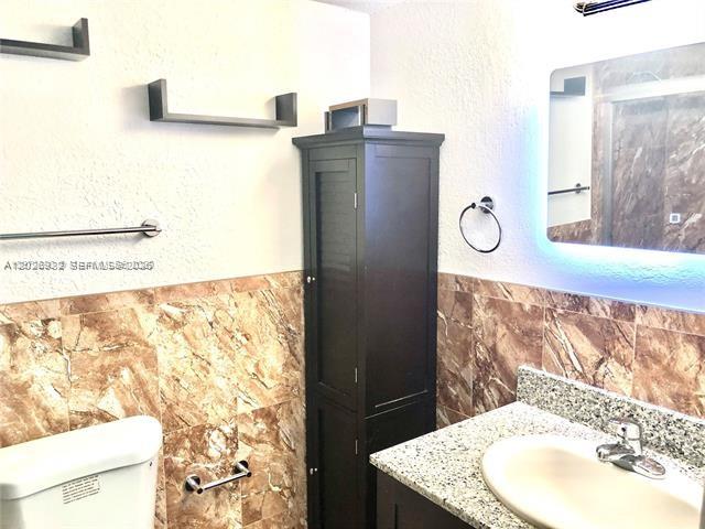 BAYVIEW PALMS CONDO - Residential