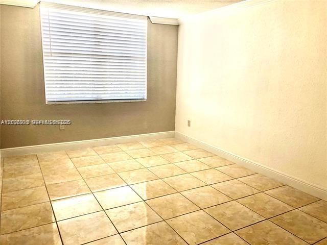 BAYVIEW PALMS CONDO - Residential